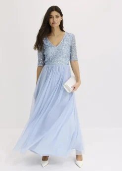 Abendkleid aus zartem Tüll mit Paillettenstickerei