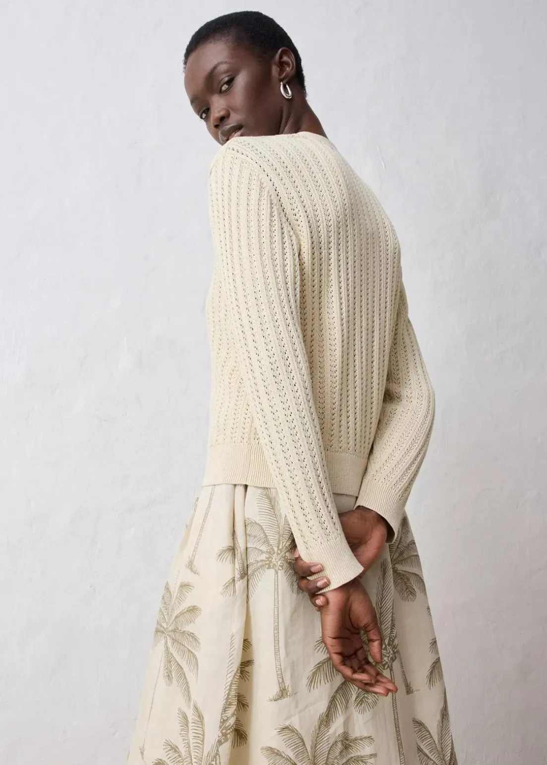 Ajour-Strickjacke mit Leinenanteil