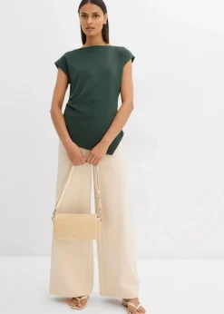 Asymmetrisches Top aus bequemem Scuba