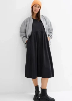 Ausgestelltes Jerseykleid aus schwerer Baumwolle