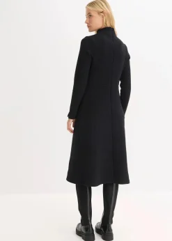 Ausgestelltes Midikleid