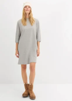 Ausgestelltes Sweatkleid