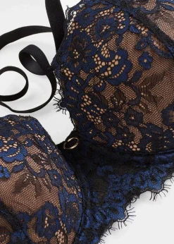 Balconette-BH aus zarter Eyelash Spitze