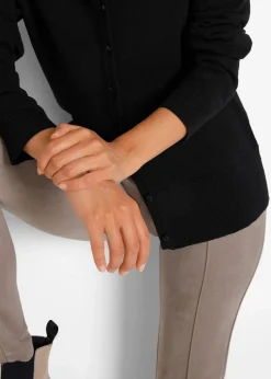 Basic Feinstrickjacke mit recycelter Baumwolle