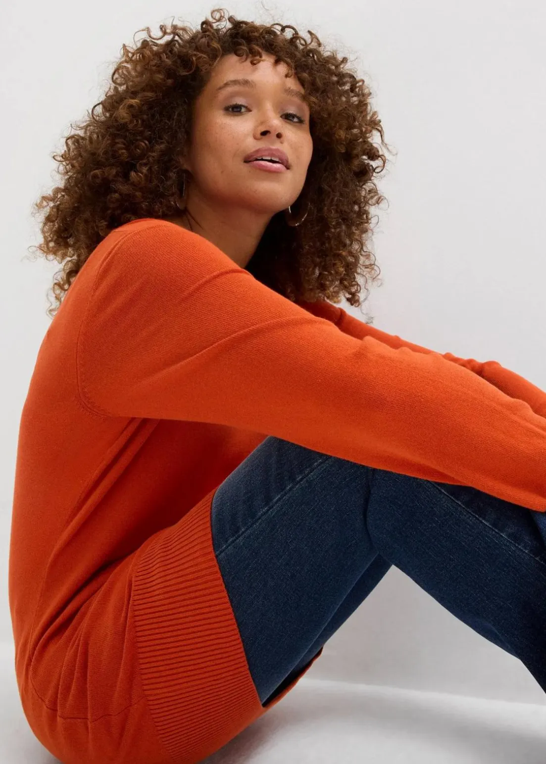 Basic Longpullover mit V-Ausschnitt