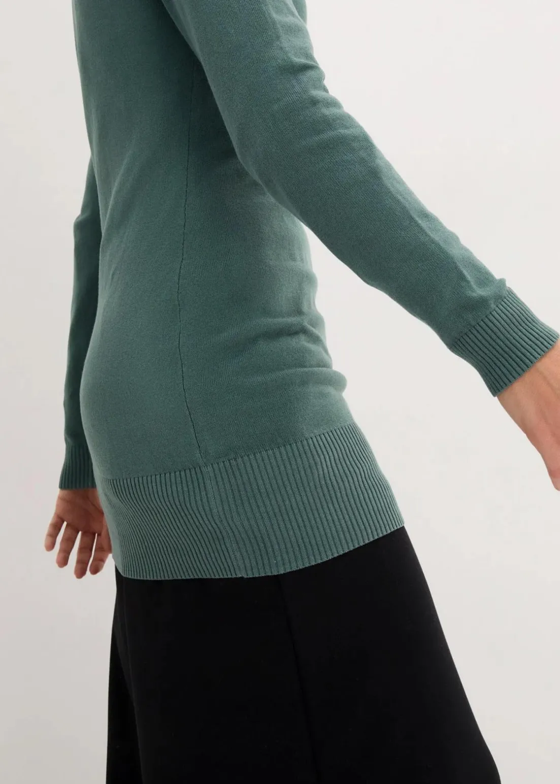 Basic Longpullover mit V-Ausschnitt