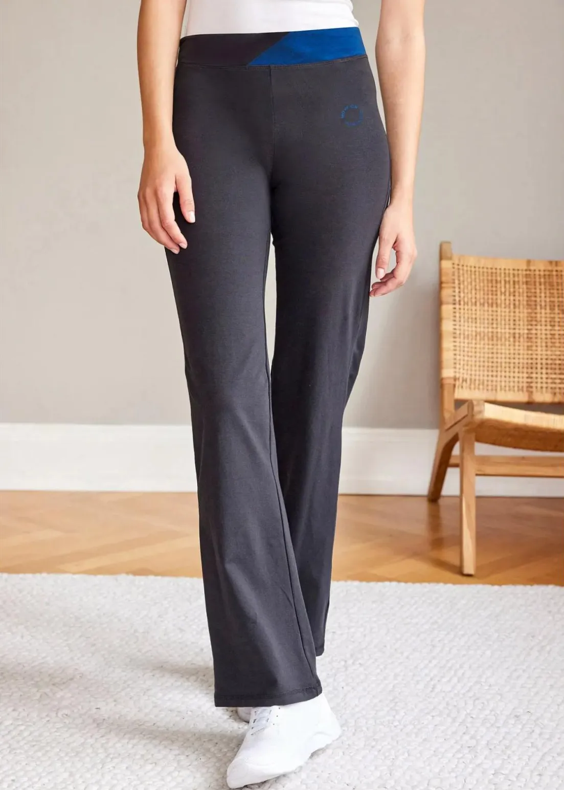 Baumwoll Sporthose mit Stretch, Bootcut