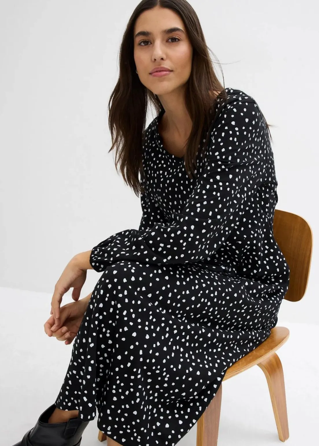 Baumwoll-Jerseykleid, Midilänge