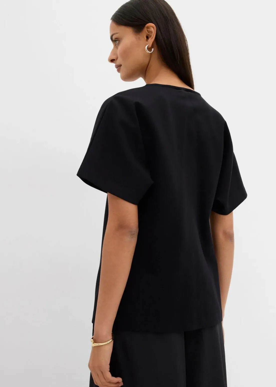 Bequeme Weste mit Zierknopf aus Punto di Roma