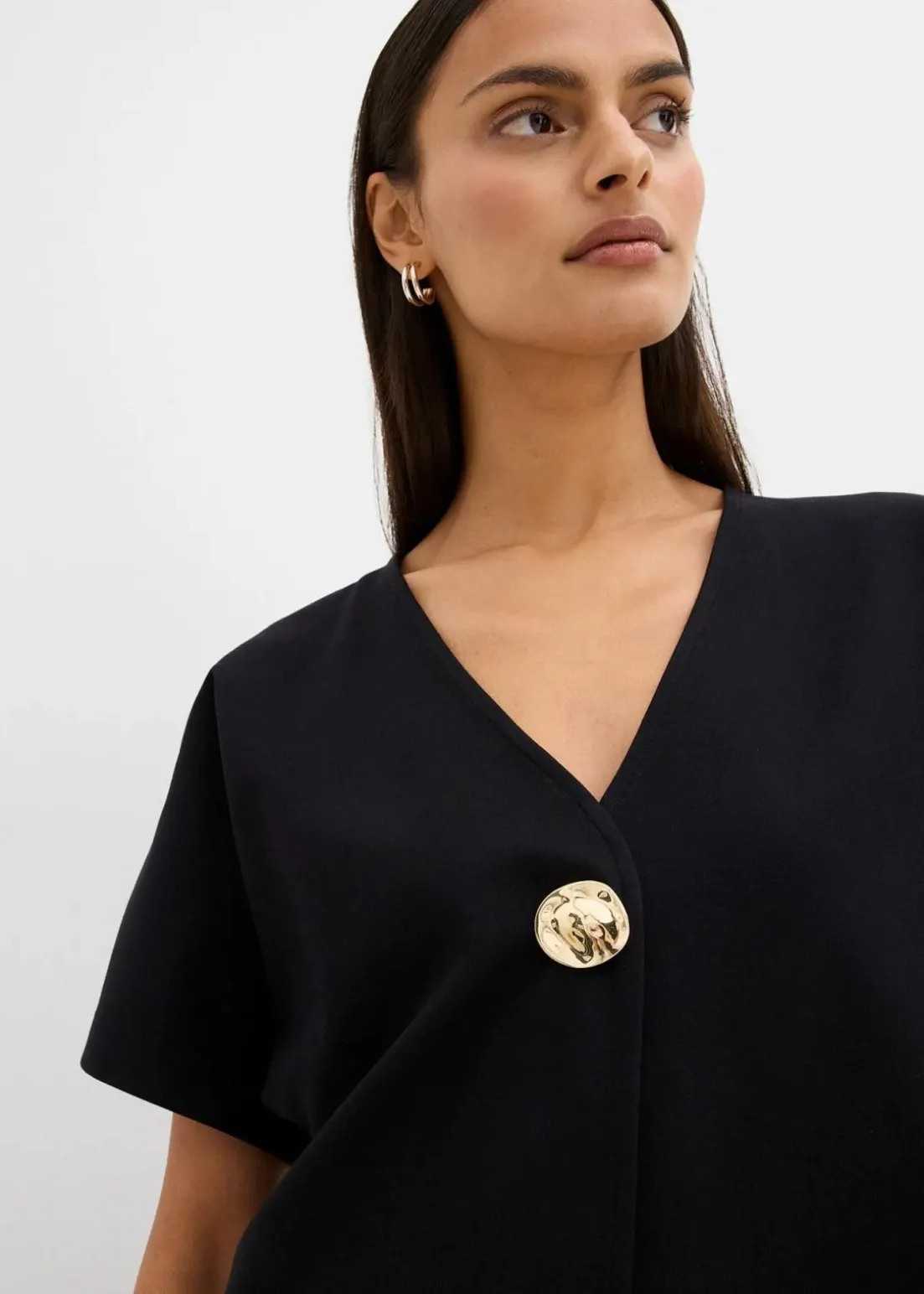 Bequeme Weste mit Zierknopf aus Punto di Roma