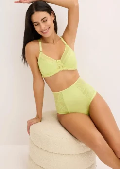 BH mit Bügel und zarter Spitze