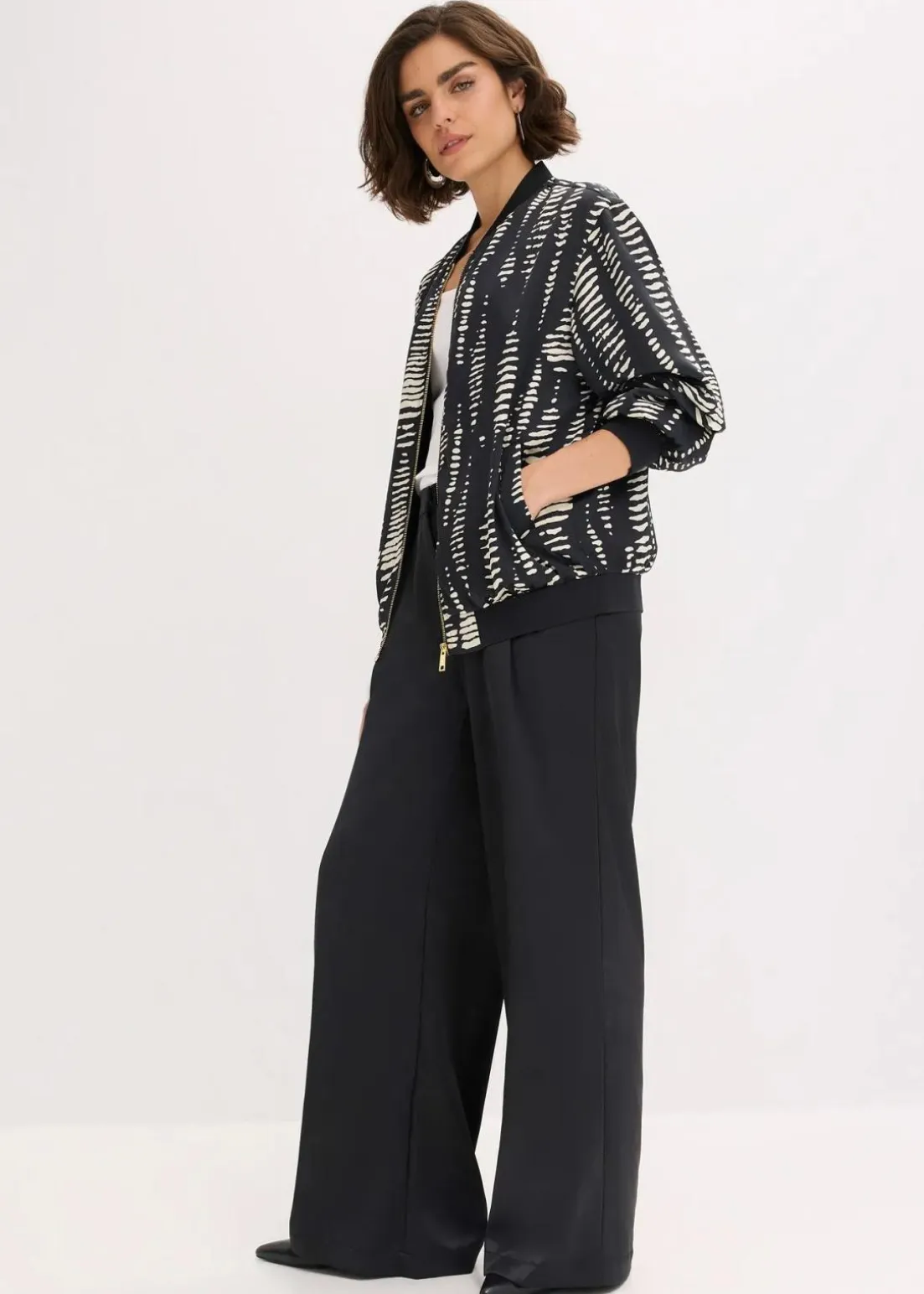 Blouson aus fließendem Satin