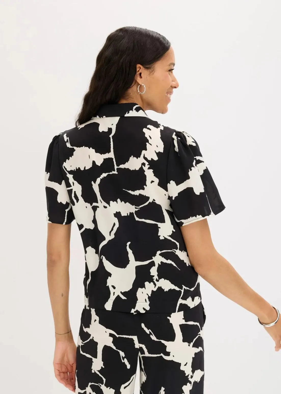 Bluse aus fließendem Satin