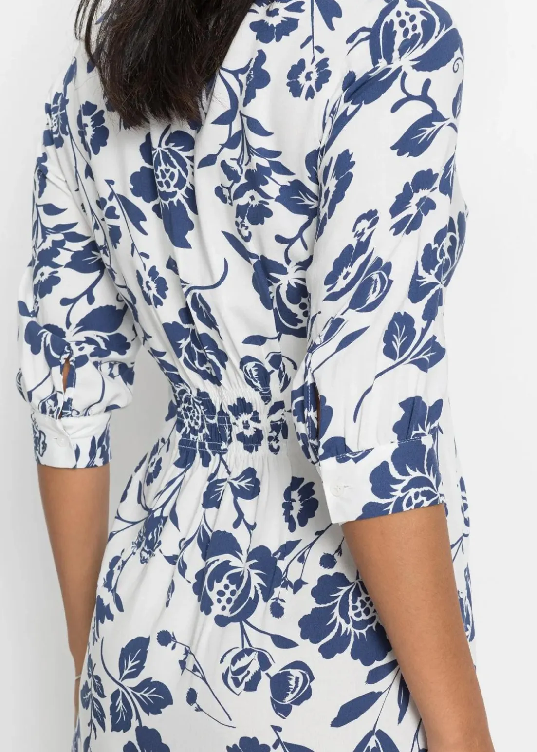 Blusenkleid aus fließender Viskose