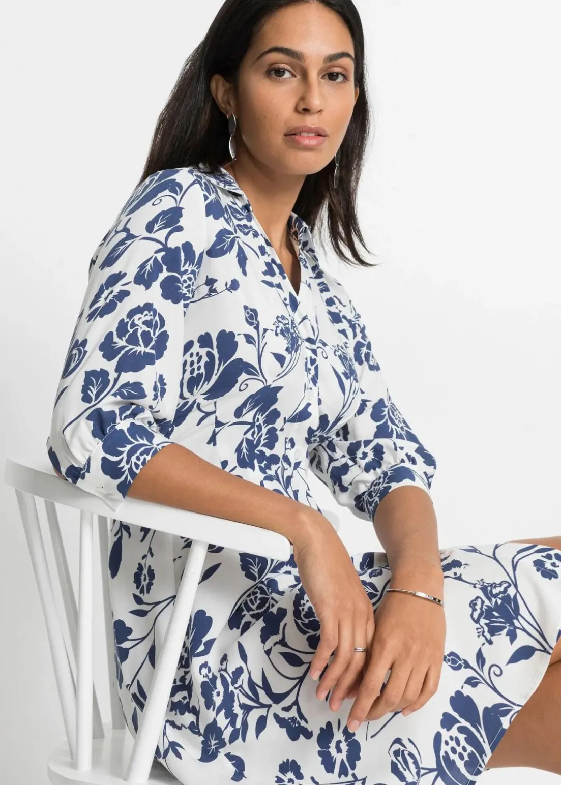 Blusenkleid aus fließender Viskose