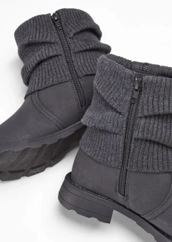 Boots mit Strickeinsatz