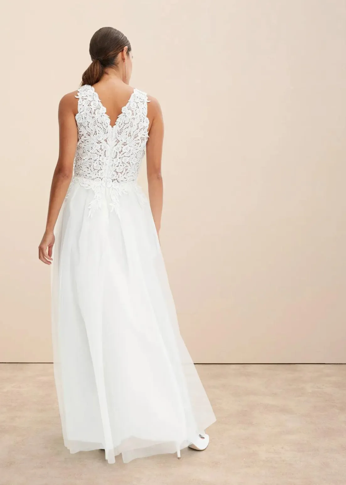 Brautkleid aus Tüll und Spitze