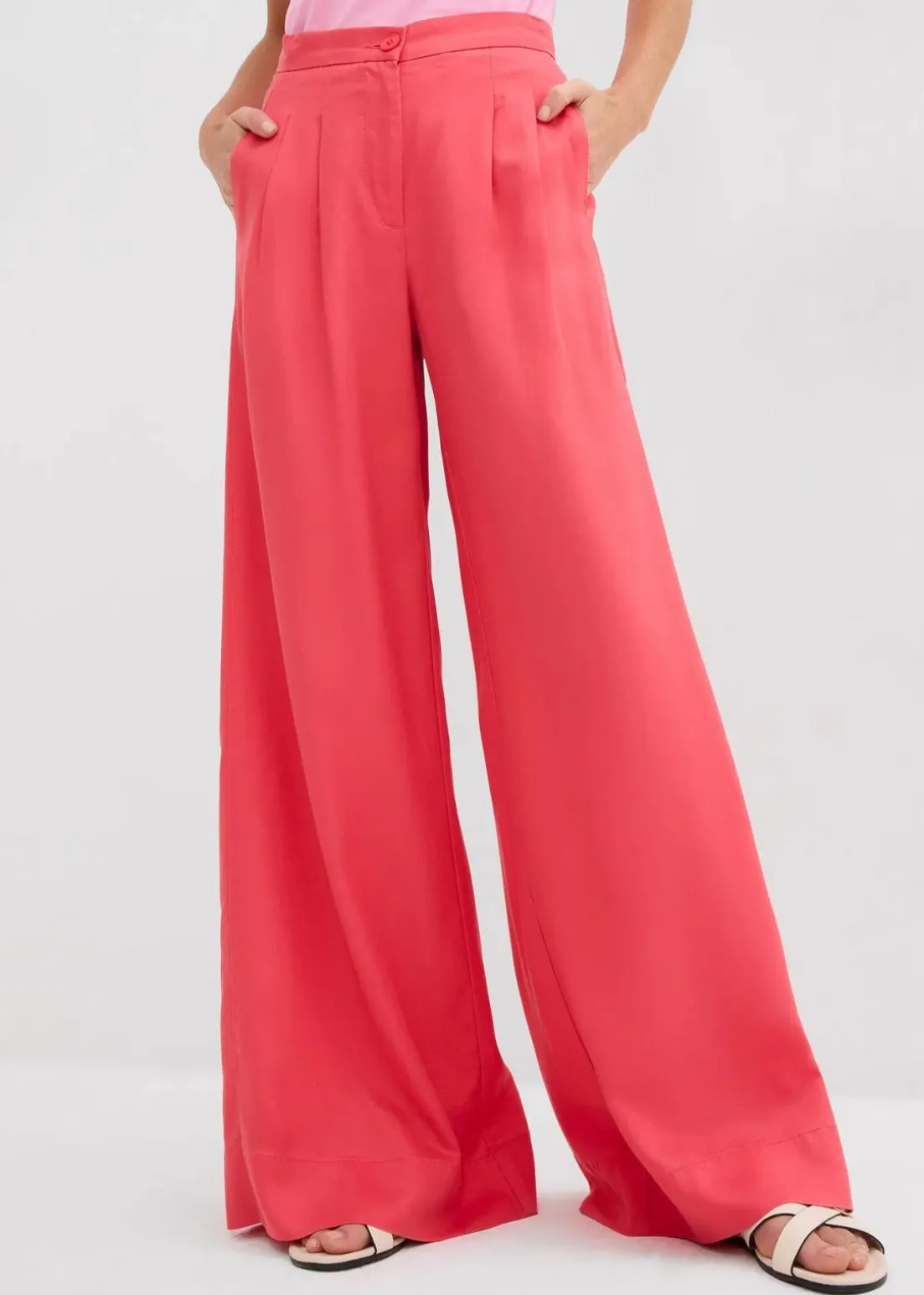 Bundfaltenhose aus fließendem Lyocell