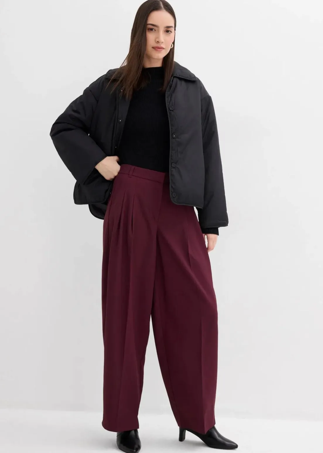 Bundfaltenhose mit Bequembund und Schlitz