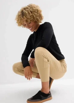 Capri-Hose aus softem Material