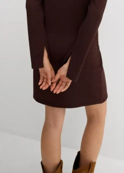 Carmen-Kleid aus strukturiertem Crêpe