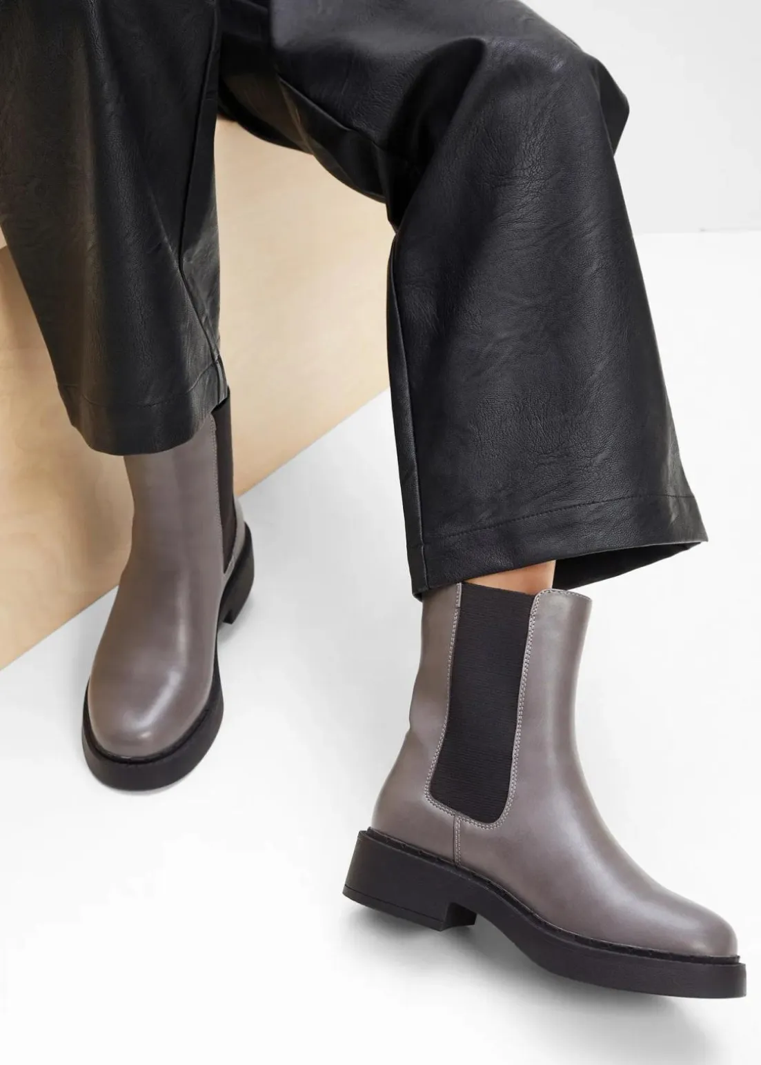 Chelsea Boot