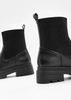 Chelsea Boot
