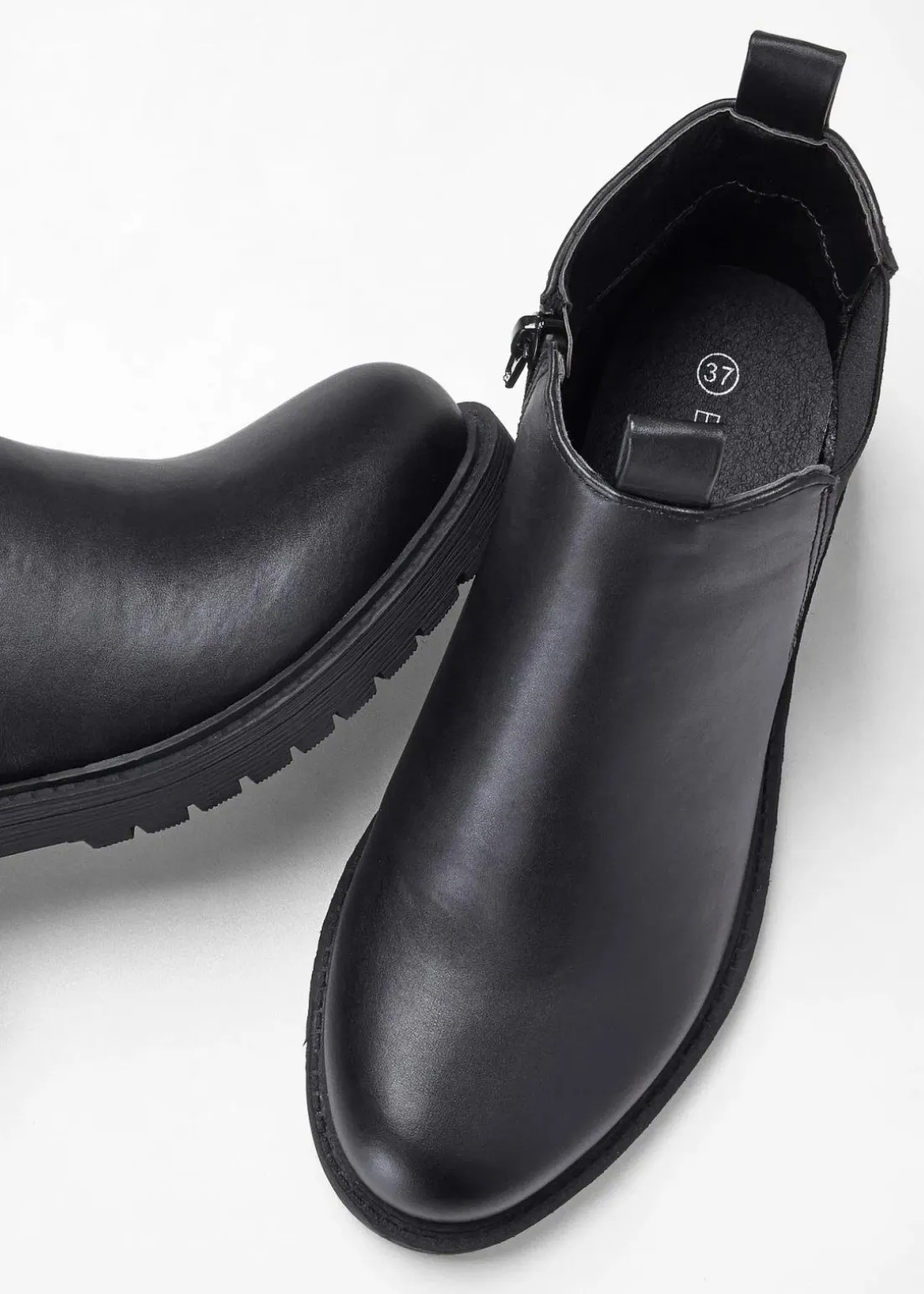 Chelsea-Boots mit Profilsohle