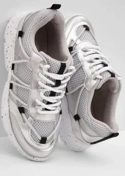 Chunky Sneaker mit leichter Sohle