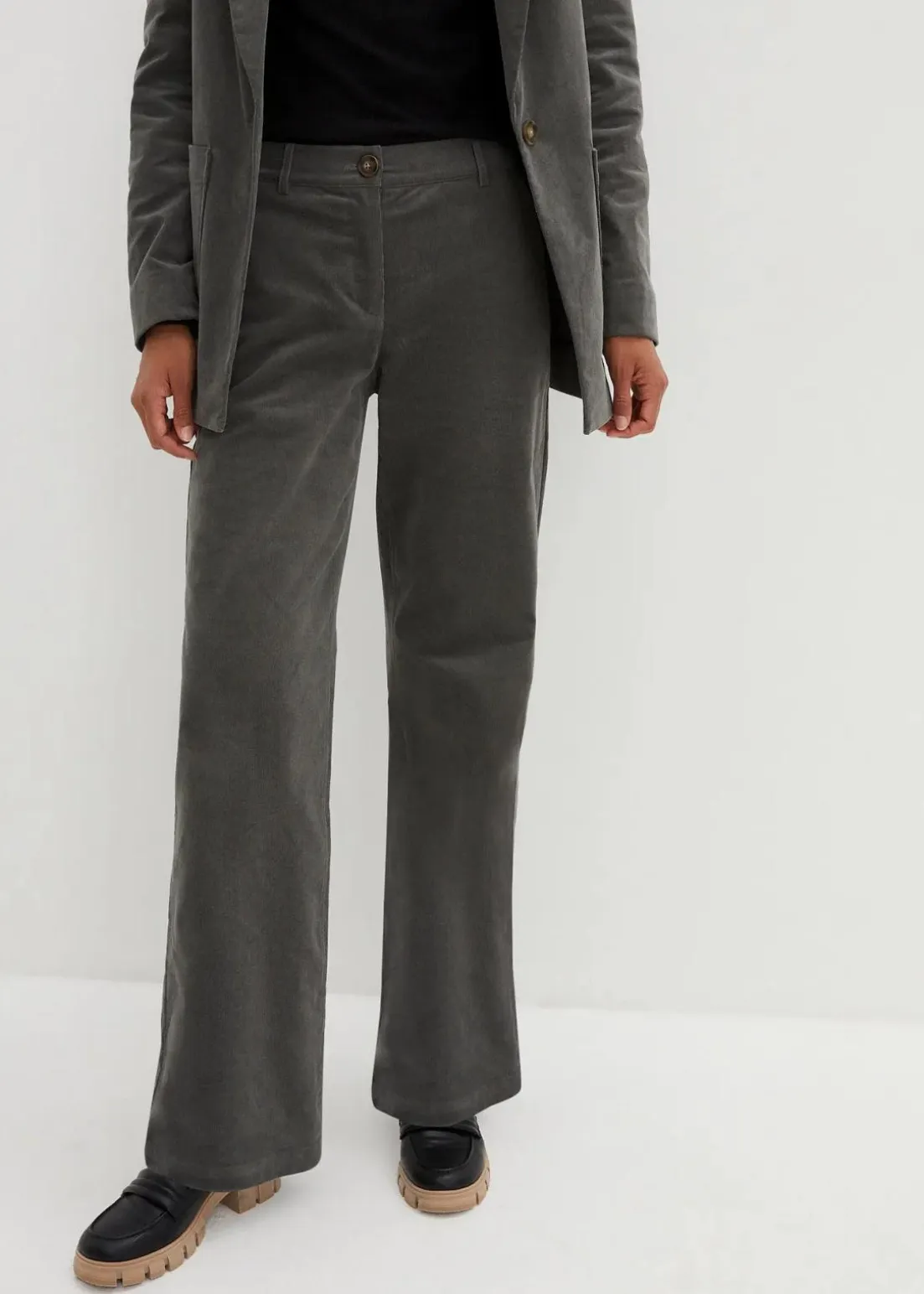 Cordhose aus Bio-Baumwolle mit Stretch