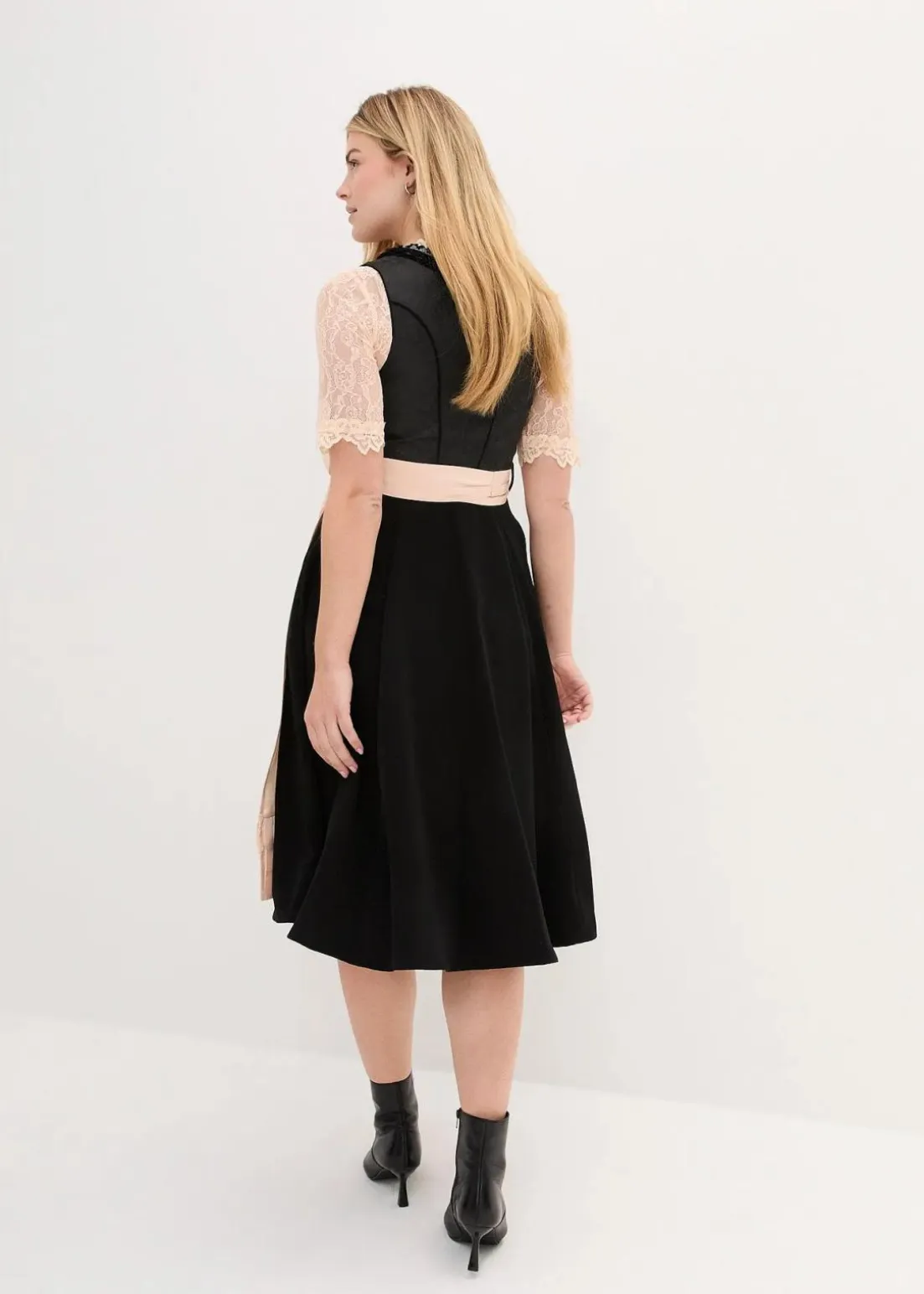 Dirndlschürze in Wildseidenoptik