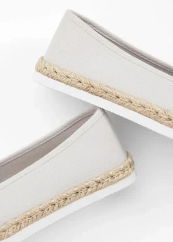 Espadrilles in Bast-Optik