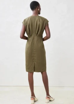 Etuikleid aus reinem Leinen