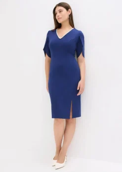 Etuikleid mit Perlenapplikation