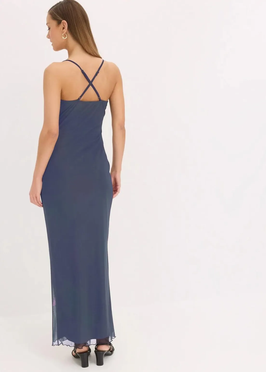 Farbiges Wickelkleid