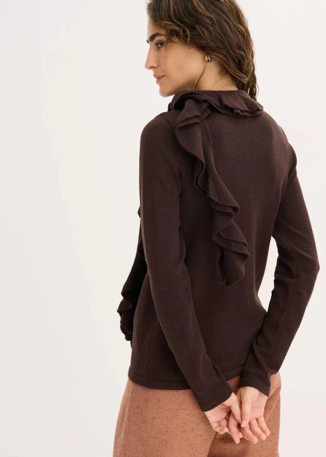 Feinstrickpullover aus fließendem Viskose-Mix