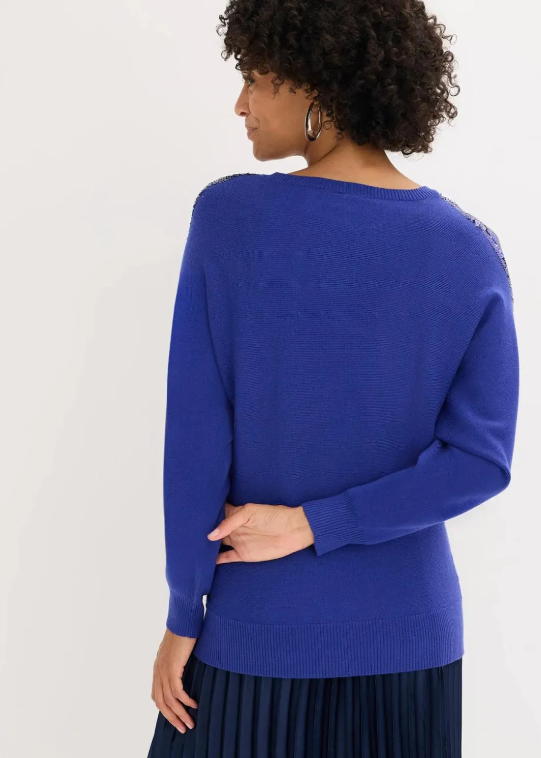 Feinstrickpullover mit Pailletten