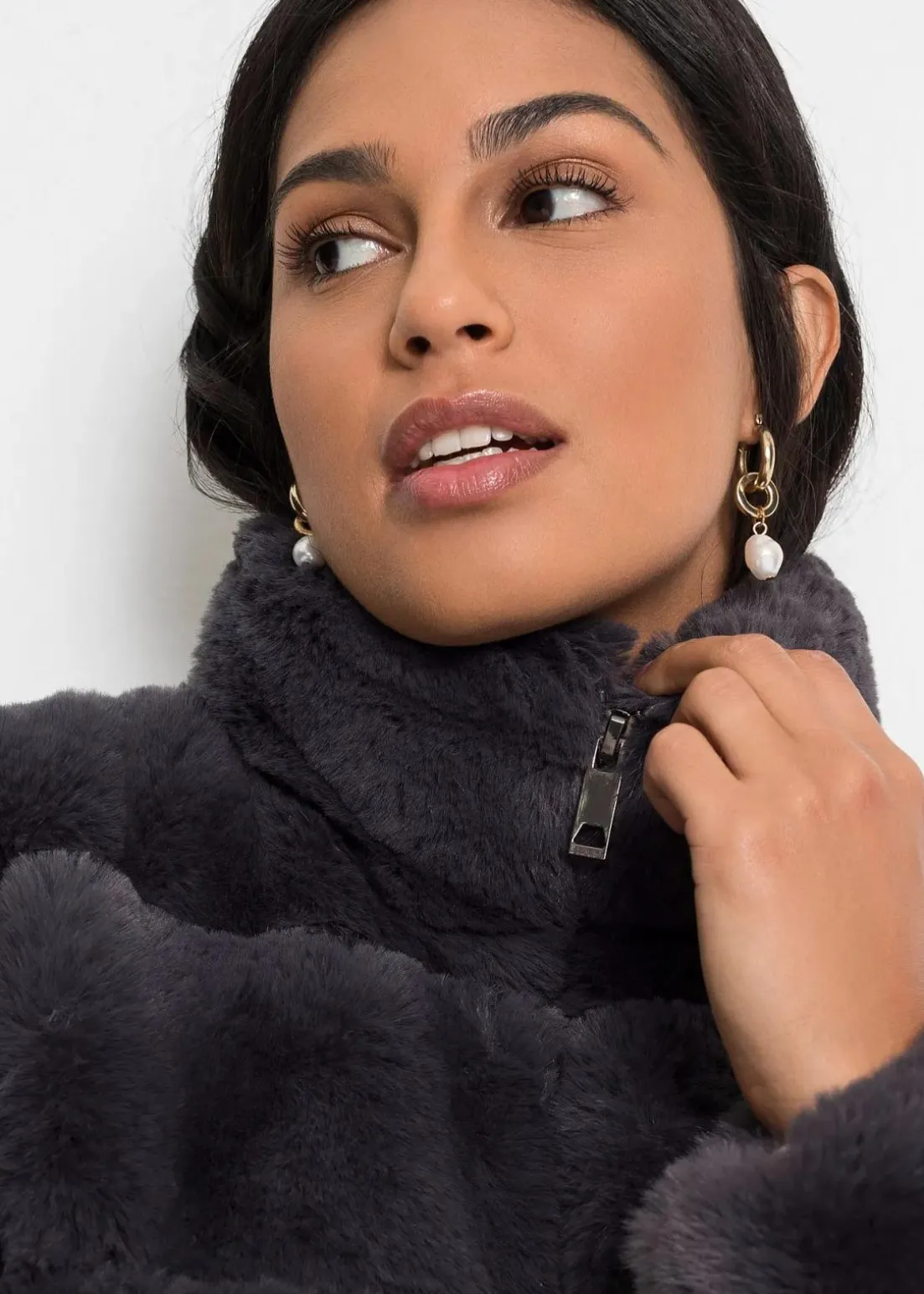 Fellimitat-Jacke mit Reißverschluss