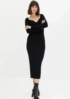 Figurbetontes Strickkleid