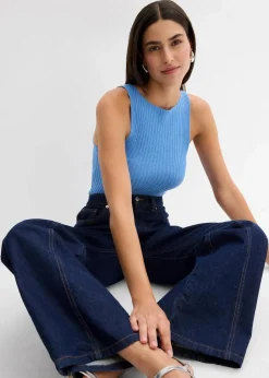 Figurbetontes Stricktop aus Viskose-Mix