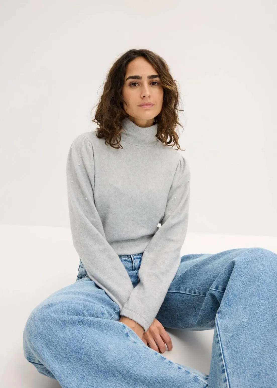 Fleeceshirt aus fließendem Viskose-Mix