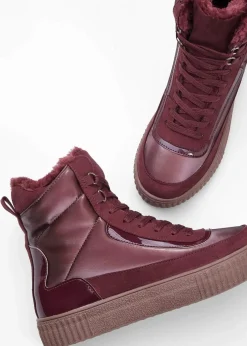 Gefütterte Schnürboots