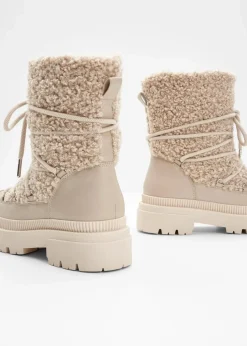 Gefütterte Schnürboots