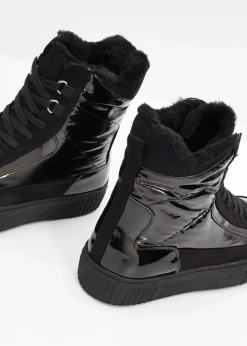 Gefütterte Schnürboots