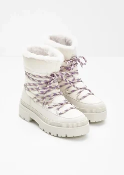 Gefütterte Schnürboots