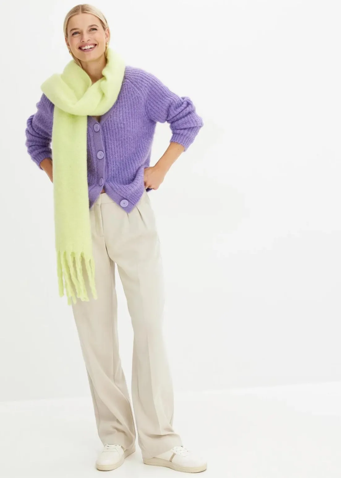 Gerippte Grobstrickjacke