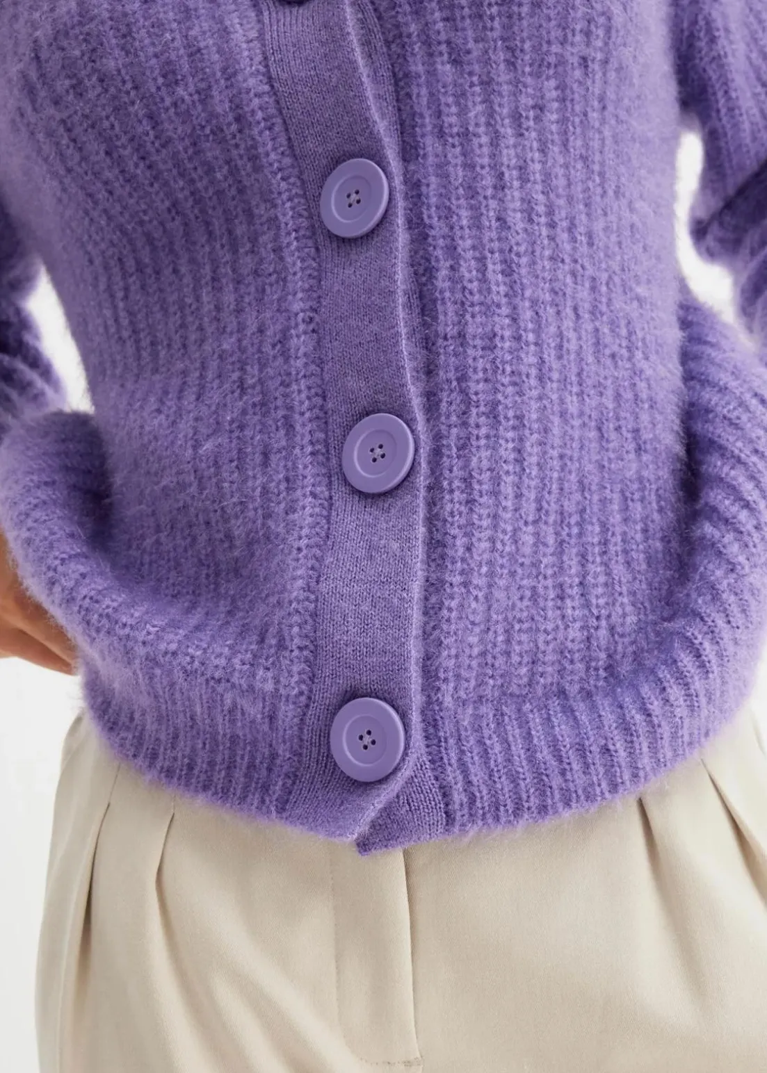 Gerippte Grobstrickjacke