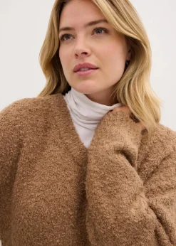 Grobstrick-Pullover mit V-Ausschnitt