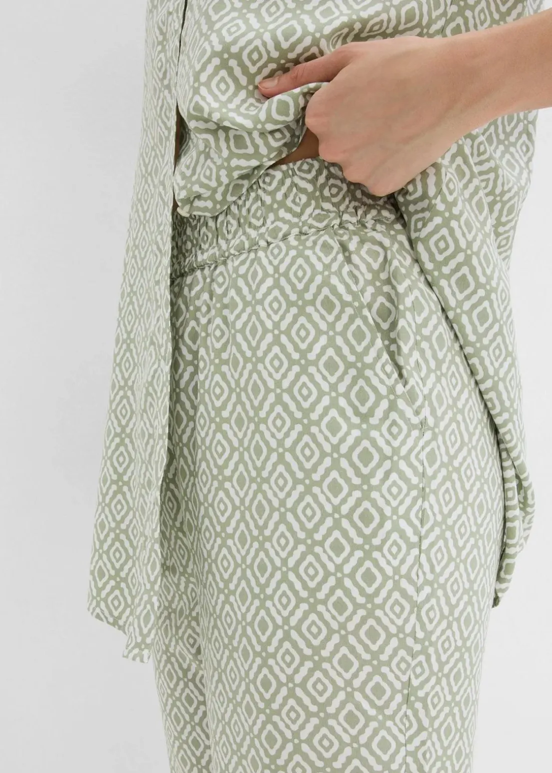 Haremshose aus fließender Viskose