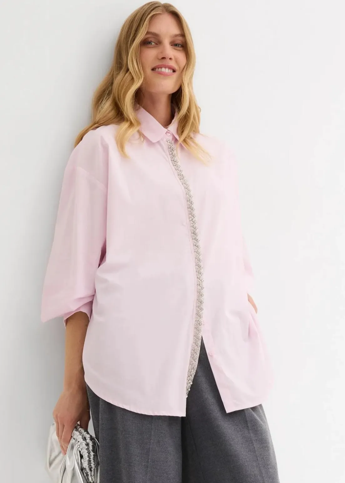 Hemdbluse mit Strass-Applikation